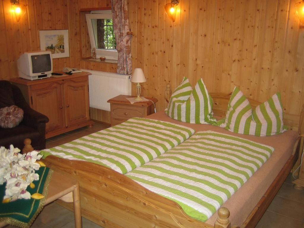 Pension Elbblick Sabine Zuschke room 2